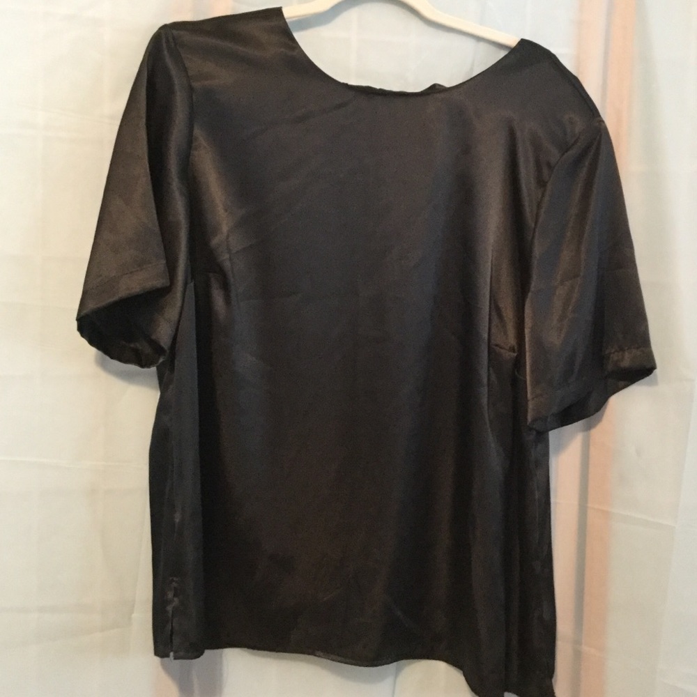 Maggie Barnes Blouse NWT